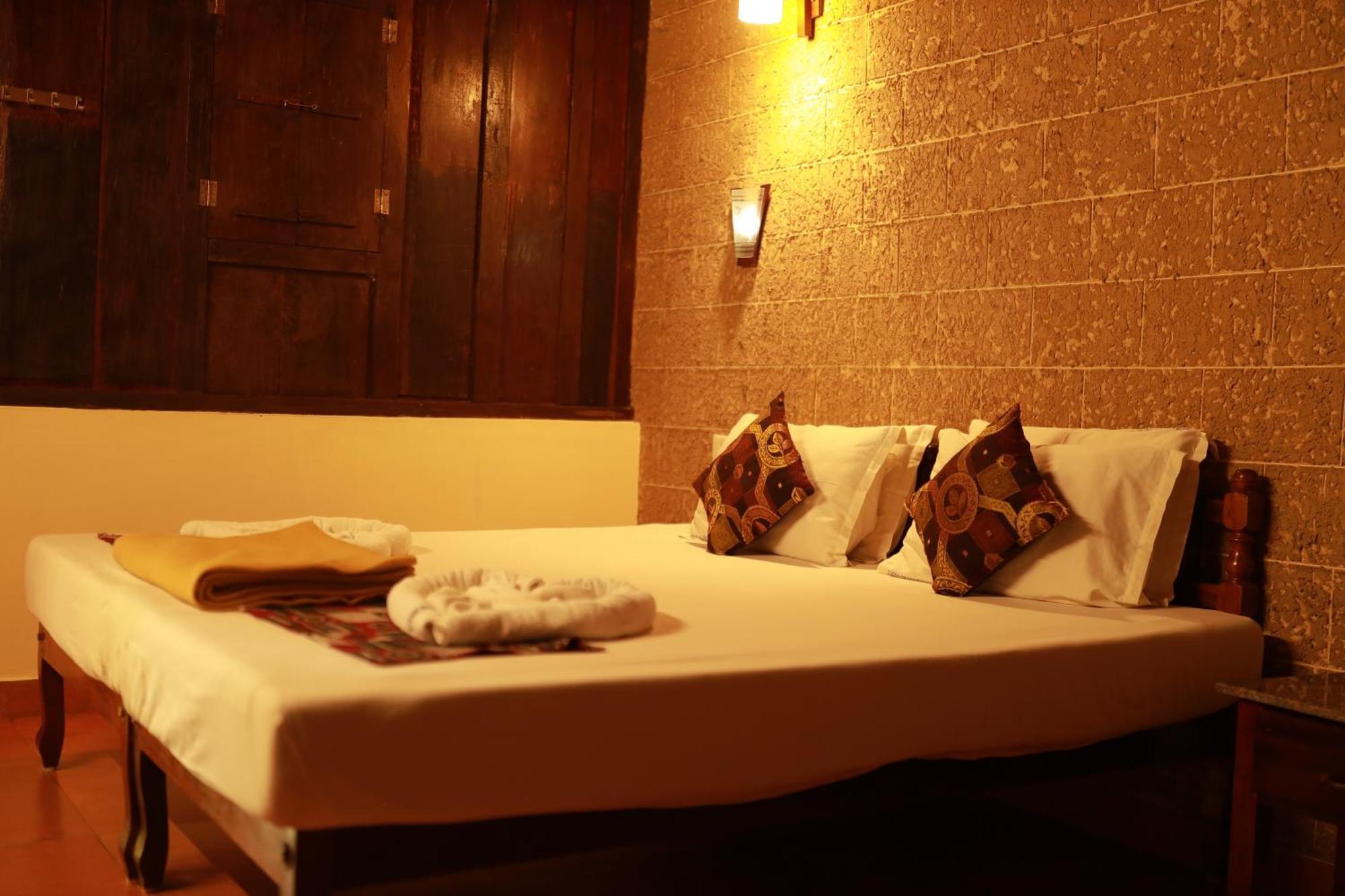 Cherai Beach Palace エクステリア 写真